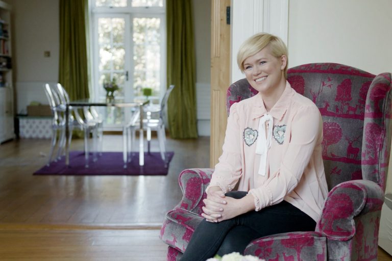 Bestsellerautorin Cecilia Ahern berichtet über ihre Arbeit (Foto: Radio Bremen/Arte)