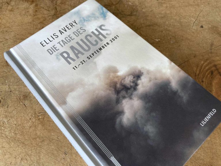 Ellis Avery: Die Tage des Rauchs, 11.-21. September 2001