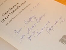 Weil der Dämon ein Stubenhocker ist: Für Maximilian Dorner liest eine Stellvertreterin