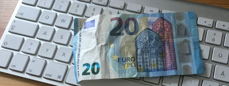 21 Möglichkeiten, wie man mit Buchblogs Geld verdienen kann 2