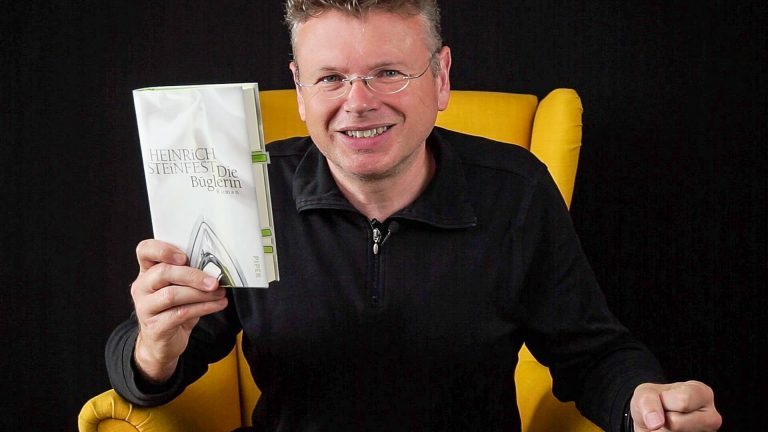 Heinrich Steinfest: Die Büglerin - Buchtipp im Video