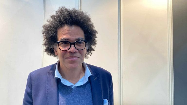 Literaturkritiker und Kulturjournalist Ijoma Mangold auf der Leipziger Buchmesse 2023 (Foto: Tischer)