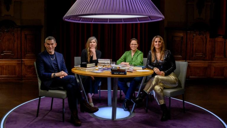 Die Quartett-Besetzung vom 1. Dezember 2023 (von links): Philipp Tingler, Nele Pollatschek, Thea Dorn und Jagoda Marinić (Foto: ZDF/Svea Pietschmann)