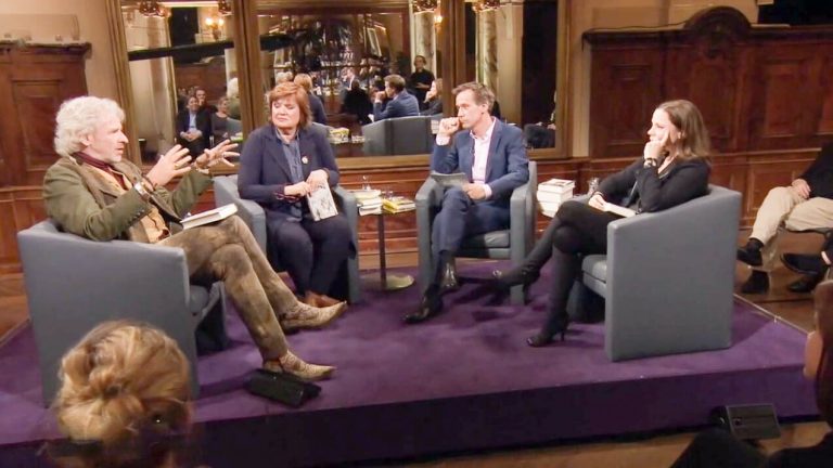 Literarisches Quartett: Christine, Volker, Thea und Thomas