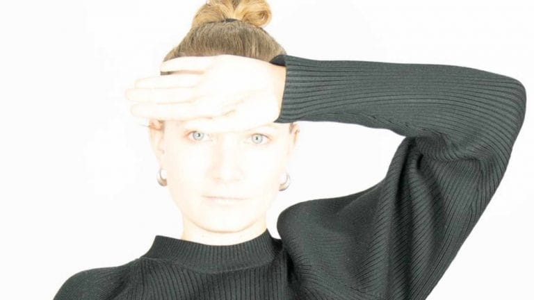 Lyrikerin Manon Hopf (Foto: Zoé Hopf)