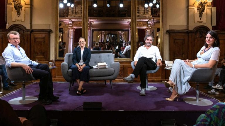 Die Quartett-Besetzung vom 28. August 2022 (von links): Adam Soboczynski, Thea Dorn, Deniz Yücel und Vea Kaiser (Foto: ZDF/Jule Roehr)
