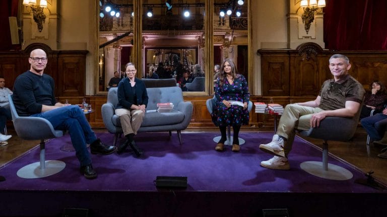 Die Quartett-Besetzung vom 14. Oktober 2022 (von links): Joachim Meyerhoff, Thea Dorn, Mithu Sanyal und Philipp Tingler (Foto: ZDF/Svea Pietschmann)