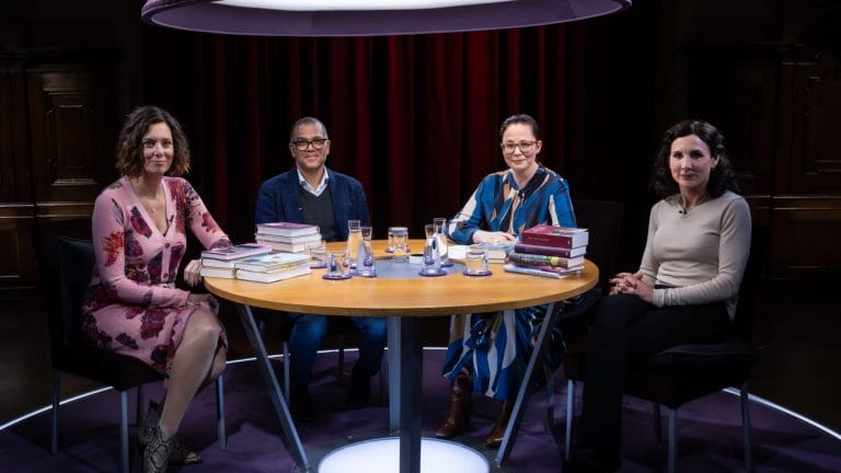 Die echte Quartett-Besetzung vom 6. Dezember 2024 (von links): Eva Menasse, Ijoma Mangold, Thea Dorn und Juli Zeh (Foto: ZDF/Claudius Pflug)