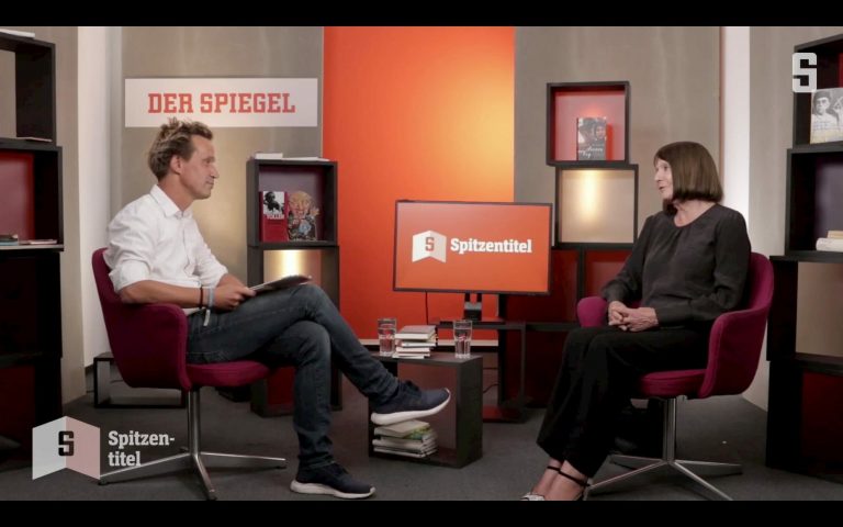 Volker Weidermann und Studiogast Monika Maron in »Spitzentitel«, der neuen »Büchershow« auf spiegel.de (Screenshot: spiegel.de)