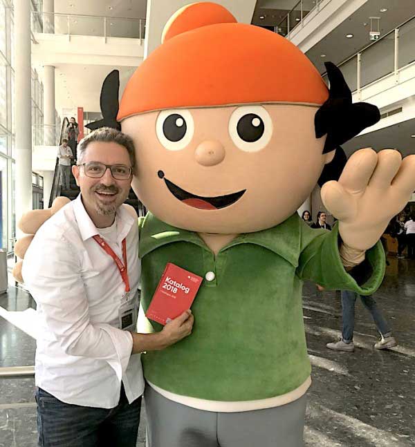 Literaturagent Günther Wildner (links) mit Berti (rechts)