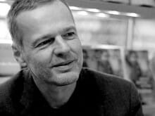 Der Brenner ist wieder da: Wolf Haas im Gespräch - Buchmesse-Podcast 2009
