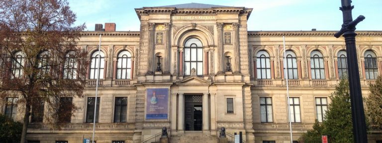 Sollte man sich beim Besuch in Wolfenbüttel unbedingt auch anschauen: Die Herzog August Bibliothek